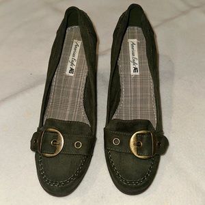 Green suede wedges sz 11